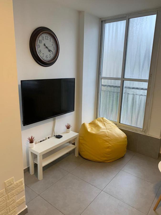 Gk Apartment Harmony Бат-Ям Экстерьер фото
