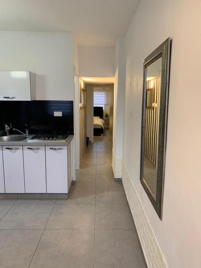 Gk Apartment Harmony Бат-Ям Экстерьер фото