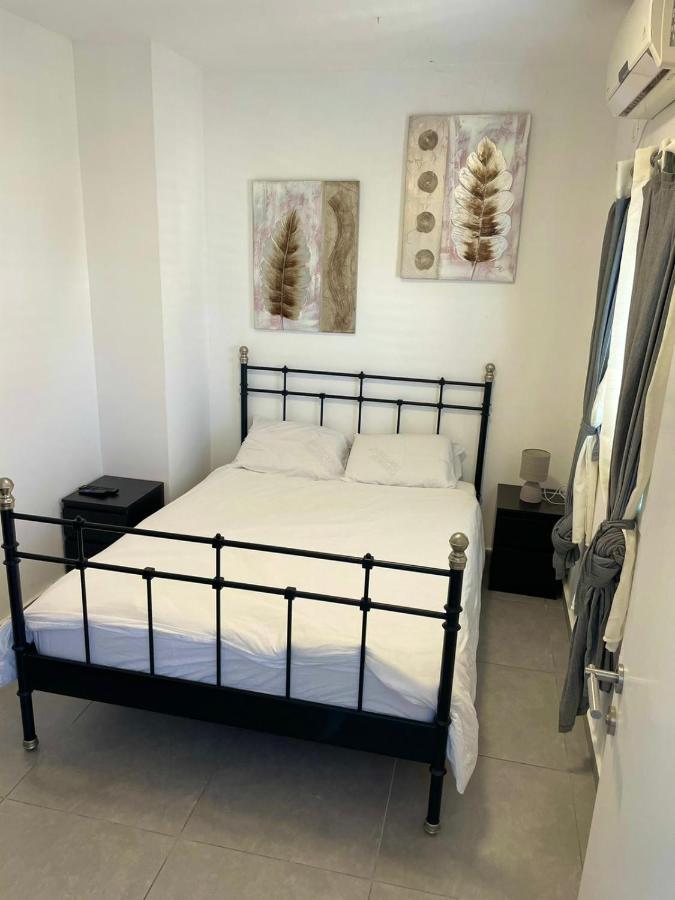 Gk Apartment Harmony Бат-Ям Экстерьер фото